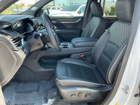 Used 2024 GMC Acadia Denali w/ Super Cruise Package AWD/4WD image 15