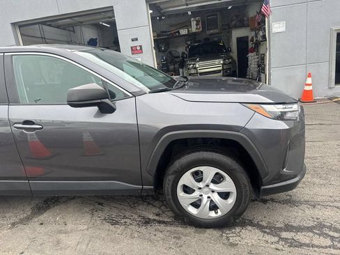 Used 2024 Toyota RAV4 LE FWD image 9