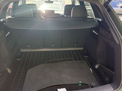 Certified 2025 Audi Q5 2.0T Premium Plus w/ Premium Plus Package image 9