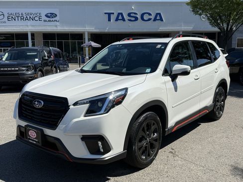 Used 2023 Subaru Forester Sport image 1