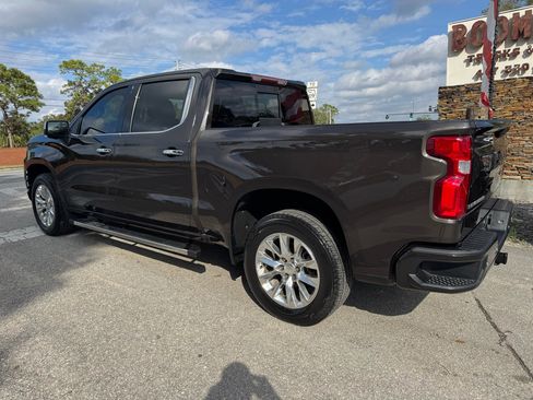 Used 2021 Chevrolet Silverado 1500 LTZ image 9