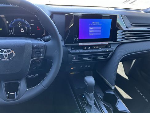 New 2026 Toyota Camry SE image 17
