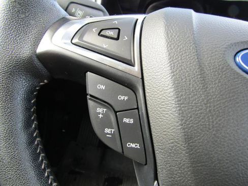 Certified 2019 Ford Fusion SE w/ Equipment Group 151A image 24