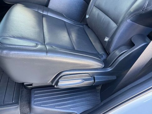 Used 2023 Lincoln Navigator Reserve image 20