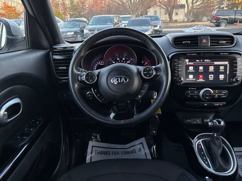 Used 2015 Kia Soul ! w/ Sun & Sound Package image 20