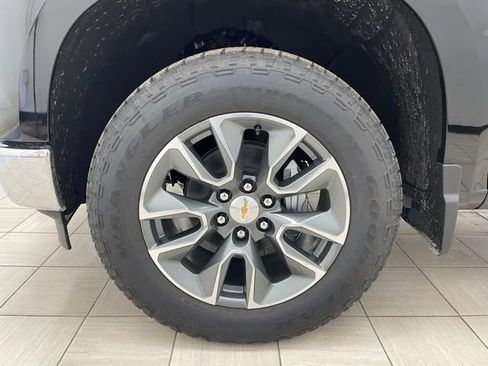 New 2026 Chevrolet Silverado 1500 LT AWD/4WD image 7