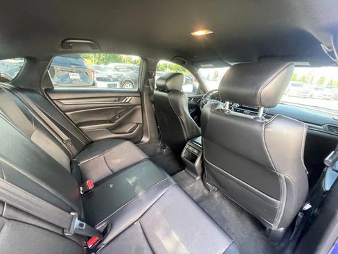 Used 2021 Honda Accord Sport image 10