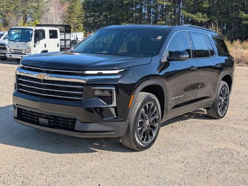 New 2026 Chevrolet Traverse LT w/ Sun and Wheel Package image 5