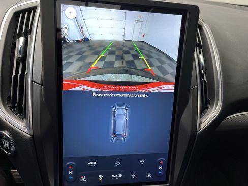 Used 2021 Ford Edge ST w/ Equipment Group 401A image 6