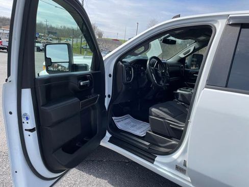 Used 2021 Chevrolet Silverado 2500 LT w/ Z71 Off-Road Package image 13