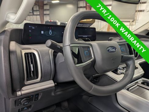 Certified 2025 Ford Expedition Max Active image 34