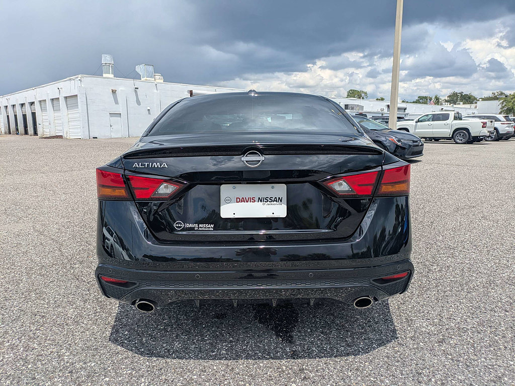 Used 2025 Nissan Altima 2.5 SV w/ SV Special Edition Package FWD image 4