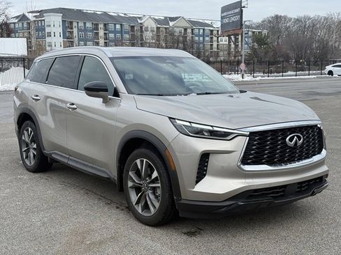 Certified 2025 INFINITI QX60 Luxe image 1