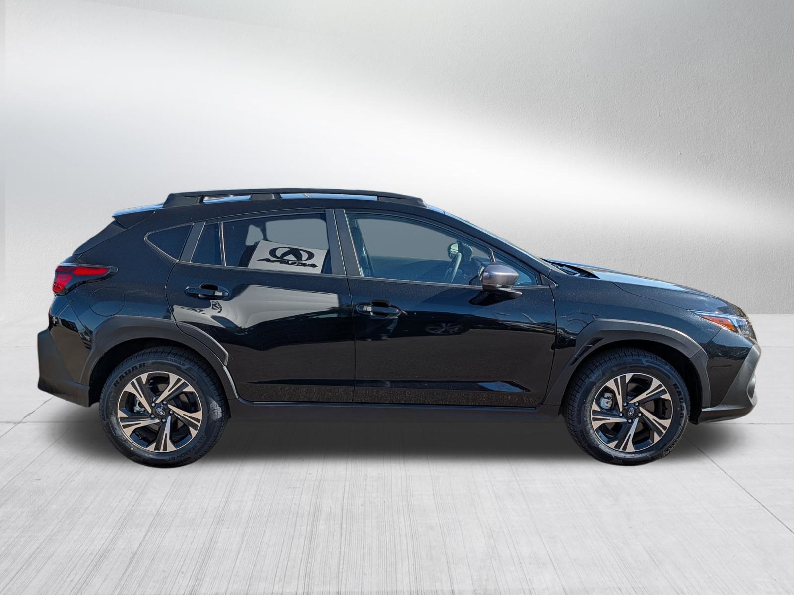 Used 2024 Subaru Crosstrek 2.0i Premium AWD/4WD image 8