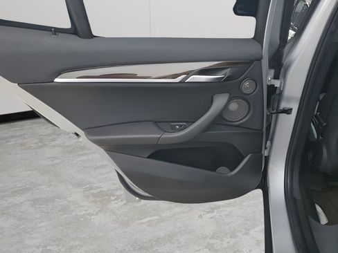 Used 2021 BMW X2 sDrive28i w/ Premium Package image 17