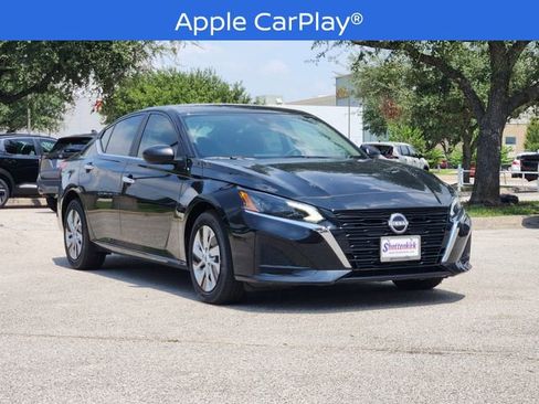 New 2025 Nissan Altima 2.5 S image 2