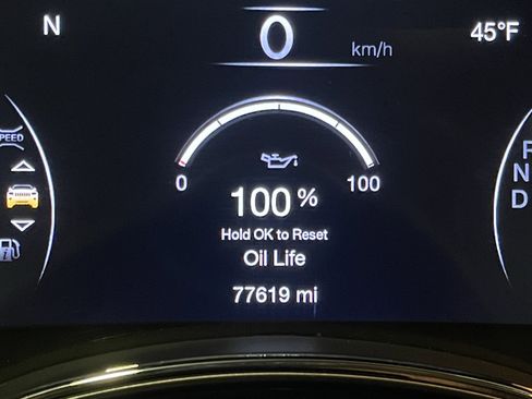 Used 2019 Jeep Grand Cherokee Altitude image 22