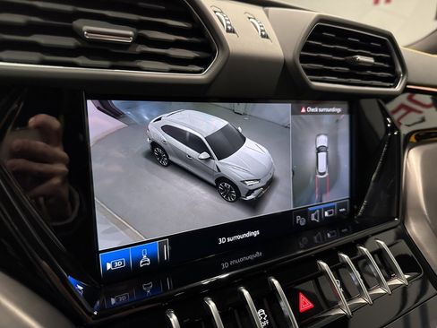 Used 2024 Lamborghini Urus S image 38