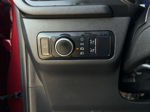 Certified 2024 Ford Escape ST-Line w/ Tech Pack #1 FWD image 22
