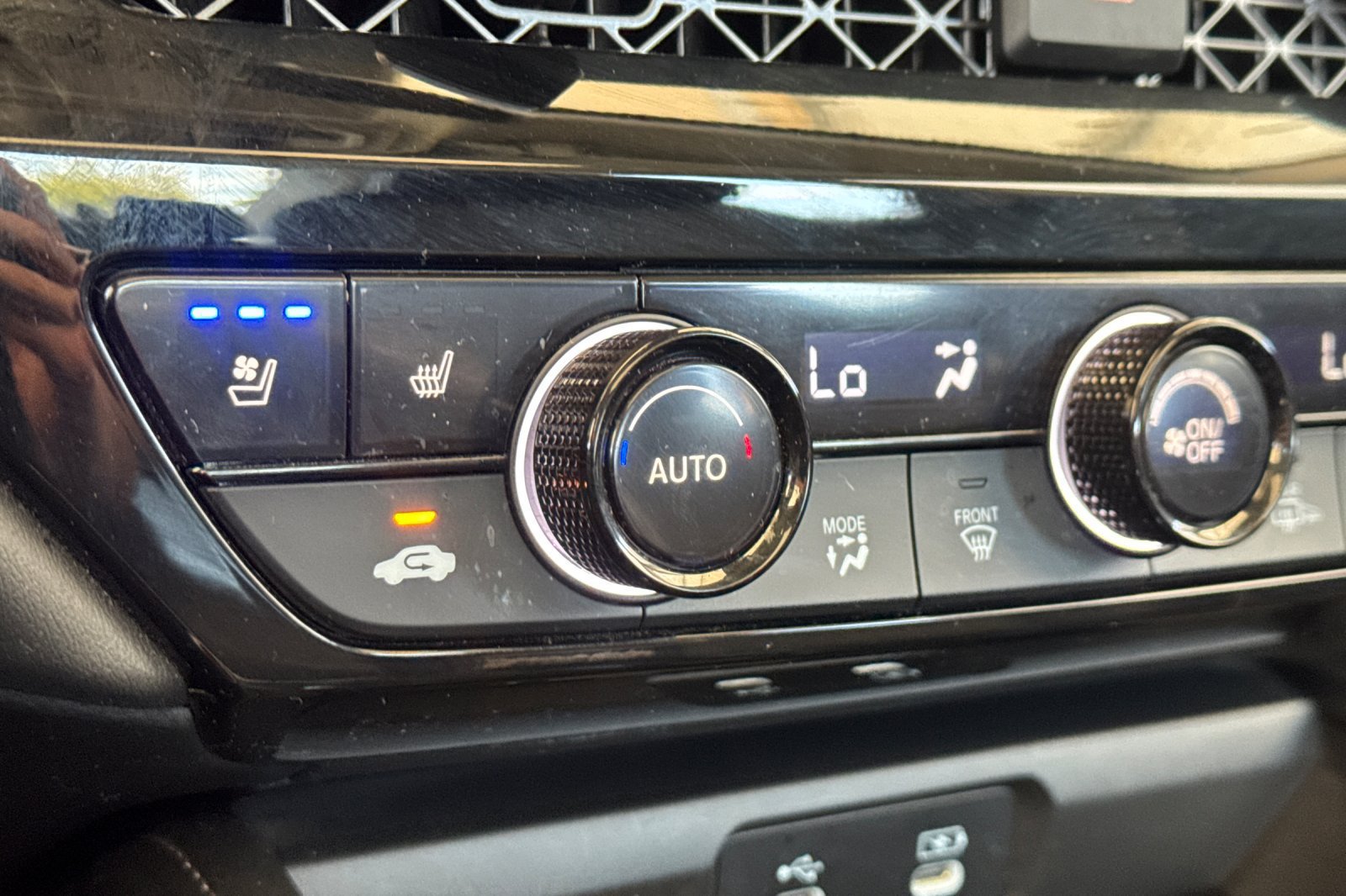 Used 2024 Honda Accord Touring image 29