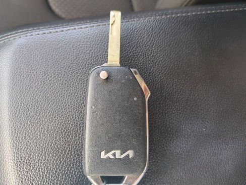 Used 2023 Kia Sportage LX FWD image 35
