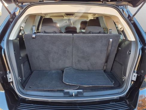 Used 2019 Dodge Journey SE w/ Premium Group image 27