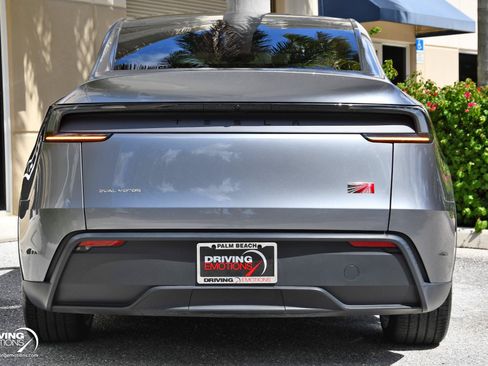 Used 2026 Tesla Model Y AWD image 17