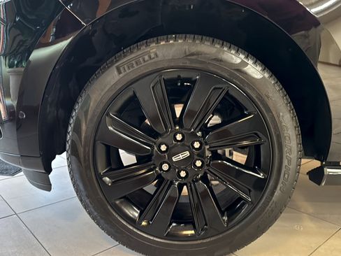 Used 2024 Lincoln Navigator Reserve AWD/4WD image 7