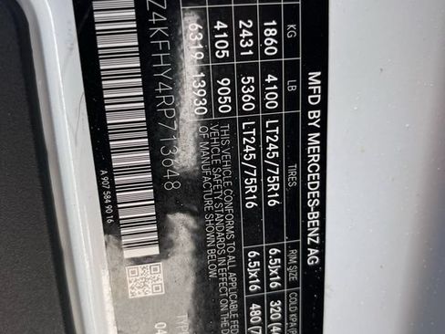 Used 2024 Mercedes-Benz Sprinter 2500 image 20