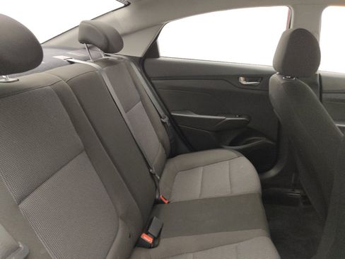 Used 2022 Hyundai Accent SE FWD image 19