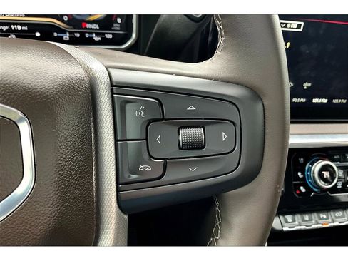 Used 2025 GMC Sierra 3500 Denali w/ Denali Reserve Package image 13