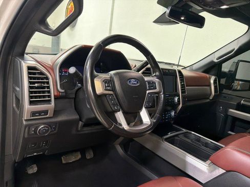 Used 2019 Ford F250 Platinum w/ Platinum Ultimate Package image 12