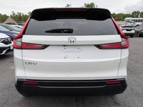 Certified 2024 Honda CR-V EX image 9