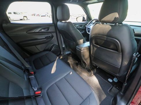 Certified 2021 Chevrolet TrailBlazer RS w/ Technology Package image 23