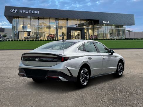 Certified 2026 Hyundai Sonata SEL FWD image 7
