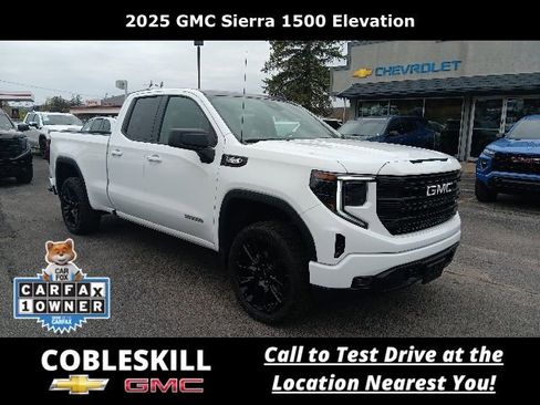 Used 2025 GMC Sierra 1500 Elevation AWD/4WD image 1
