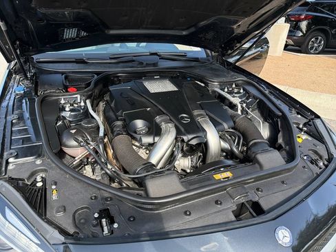 Used 2015 Mercedes-Benz SL 550 image 15
