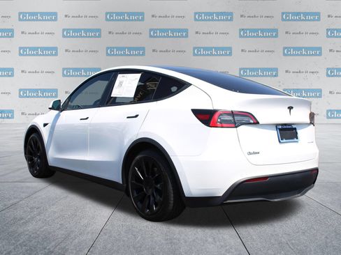 Used 2021 Tesla Model Y Long Range AWD/4WD image 8