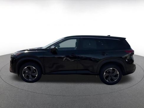 Used 2025 Nissan Rogue SV FWD image 9