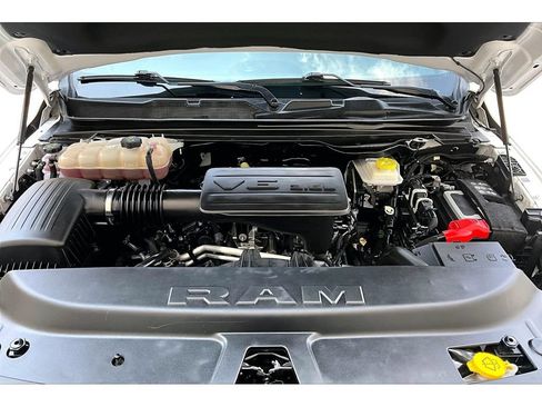 Used 2025 RAM 1500 Big Horn AWD/4WD image 55