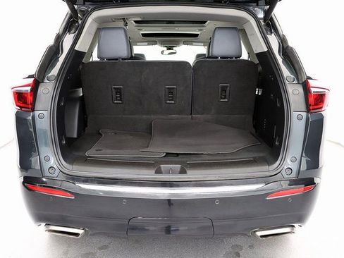 Used 2020 Buick Enclave Premium w/ Sun and Sites Package AWD/4WD image 29