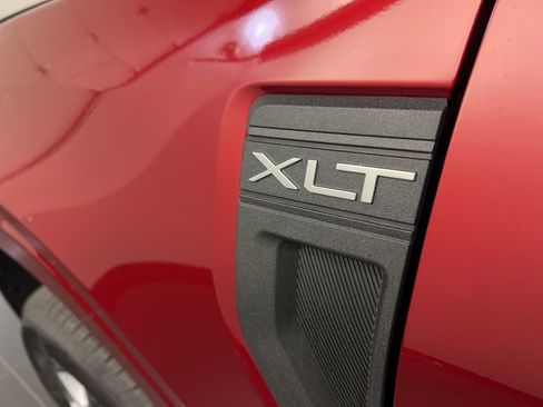 New 2025 Ford Maverick XLT w/ XLT Luxury Package image 30