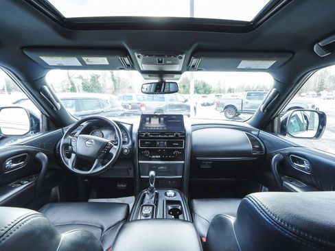 Used 2023 Nissan Armada SL w/ Midnight Edition Package image 41