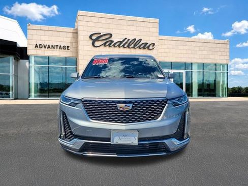Certified 2023 Cadillac XT6 Premium Luxury w/ LPO, Floor Liner Package AWD/4WD image 4