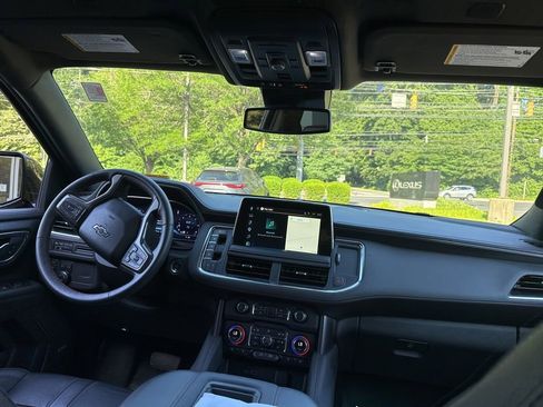 Used 2023 Chevrolet Tahoe RST w/ Luxury Package AWD/4WD image 8