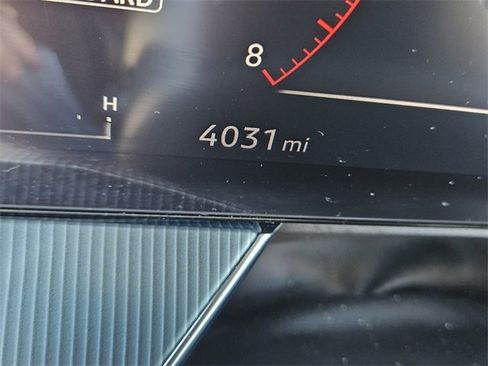 Used 2025 Nissan Murano SL image 28