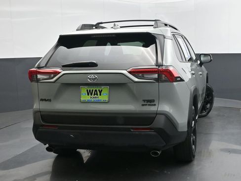 Used 2020 Toyota RAV4 TRD Off-Road image 5