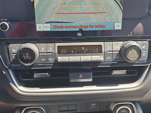 Used 2025 Toyota Grand Highlander AWD Hybrid image 24