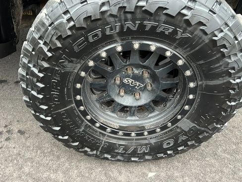 Used 2011 Ford F150 Raptor w/ Raptor Luxury Pkg image 33