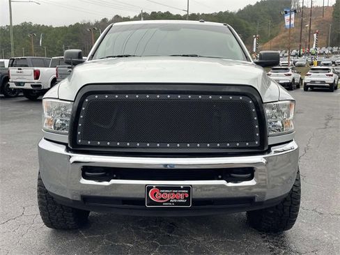 Used 2017 RAM 2500 SLT image 7